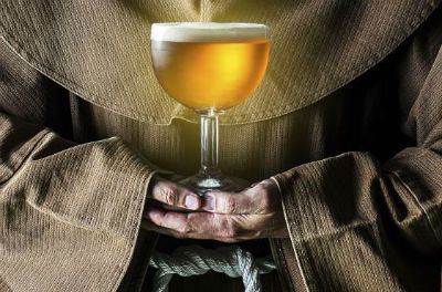 Mnich s pravým trapistickým pivem